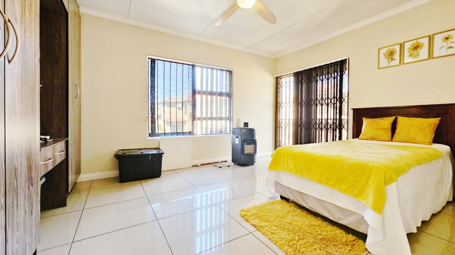 4 Bedroom Property for Sale in Risiville Gauteng