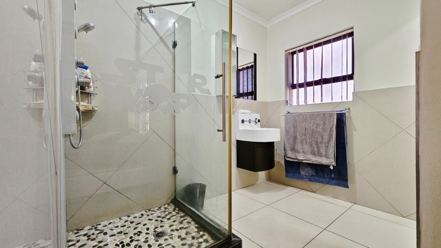 4 Bedroom Property for Sale in Risiville Gauteng