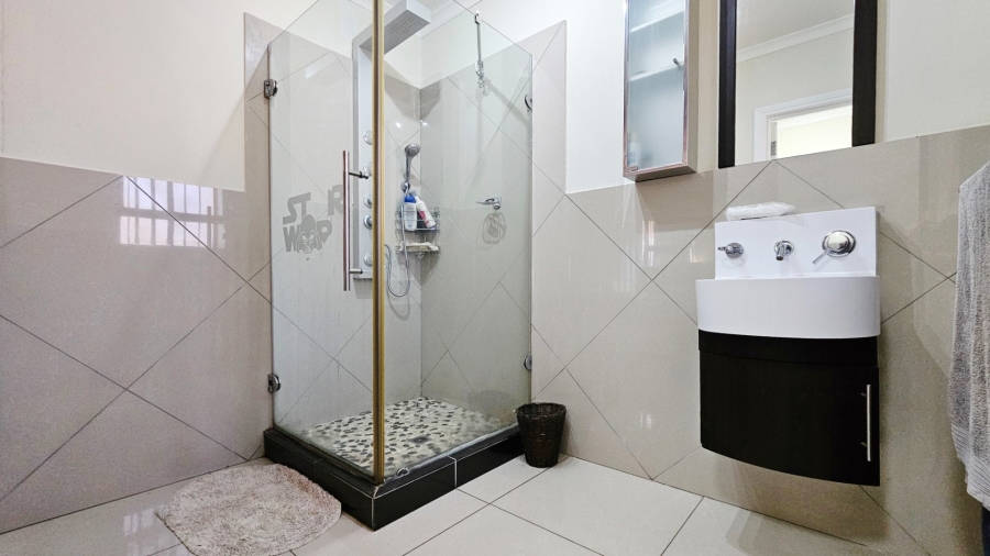 4 Bedroom Property for Sale in Risiville Gauteng