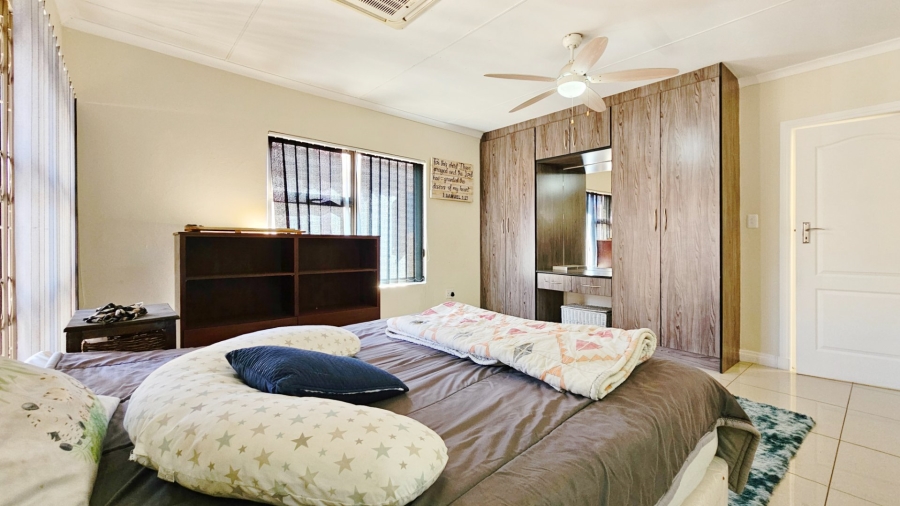 4 Bedroom Property for Sale in Risiville Gauteng