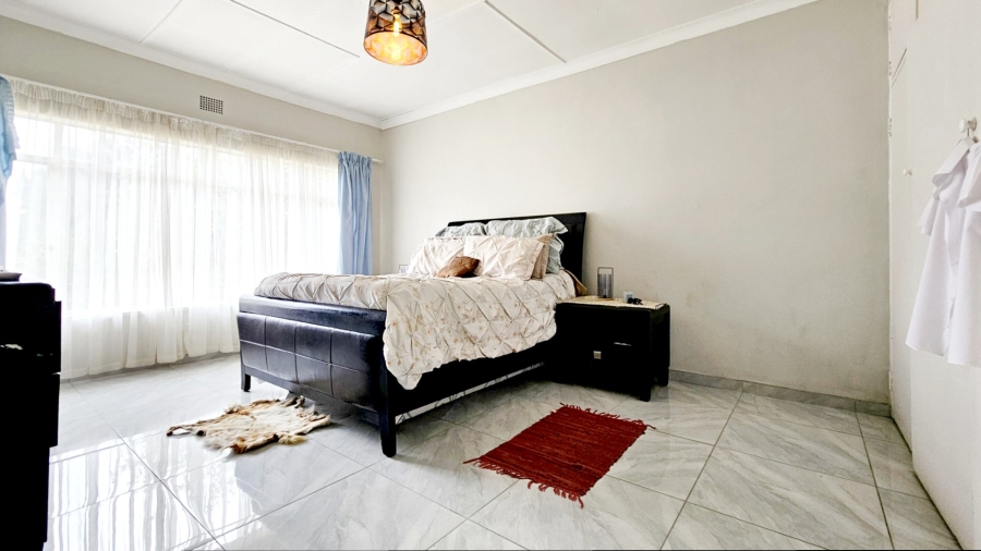 3 Bedroom Property for Sale in Three Rivers Proper Gauteng