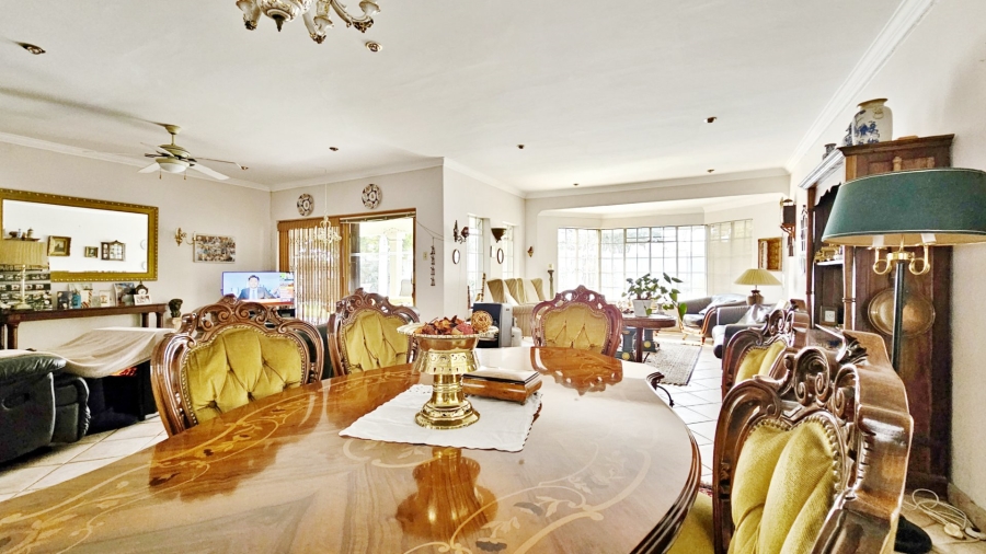 3 Bedroom Property for Sale in Three Rivers Proper Gauteng