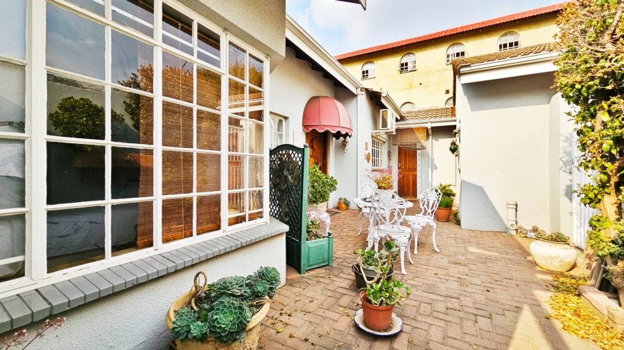 3 Bedroom Property for Sale in Three Rivers Proper Gauteng