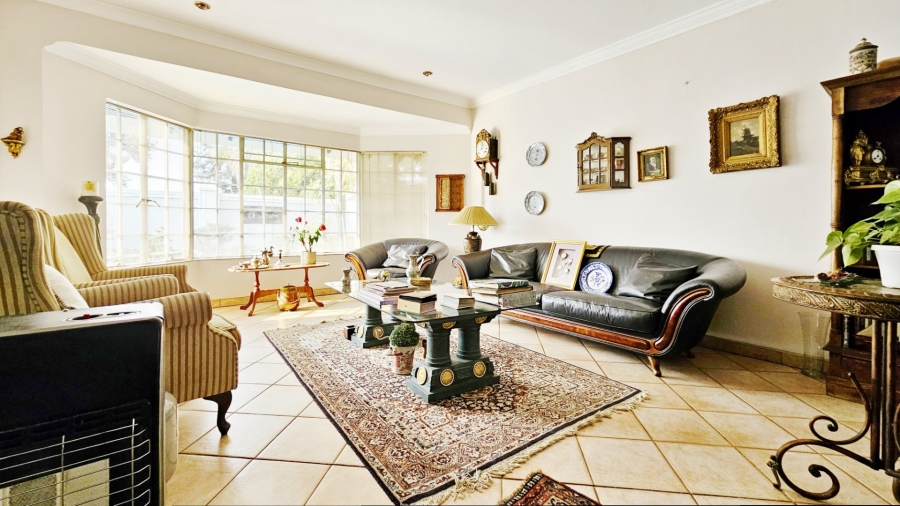 3 Bedroom Property for Sale in Three Rivers Proper Gauteng