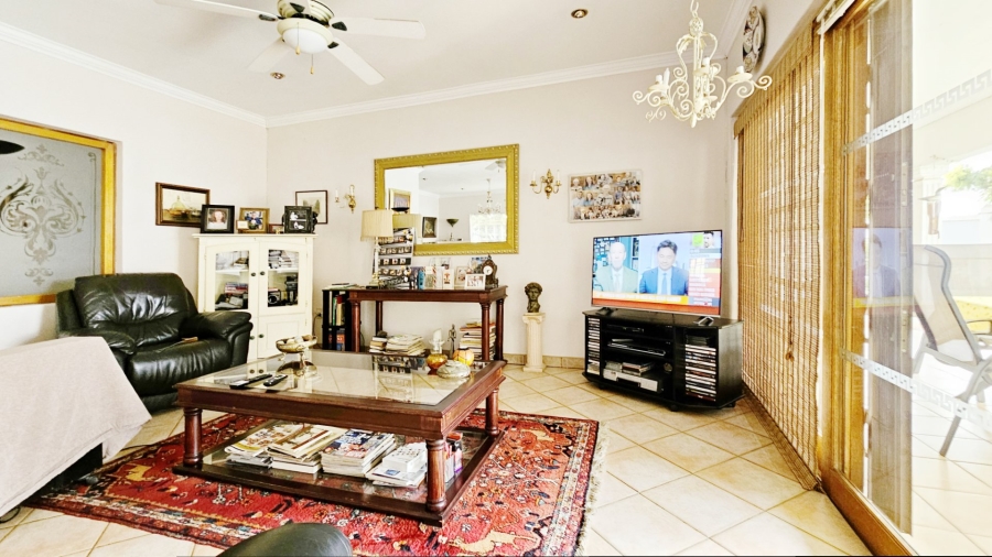 3 Bedroom Property for Sale in Three Rivers Proper Gauteng