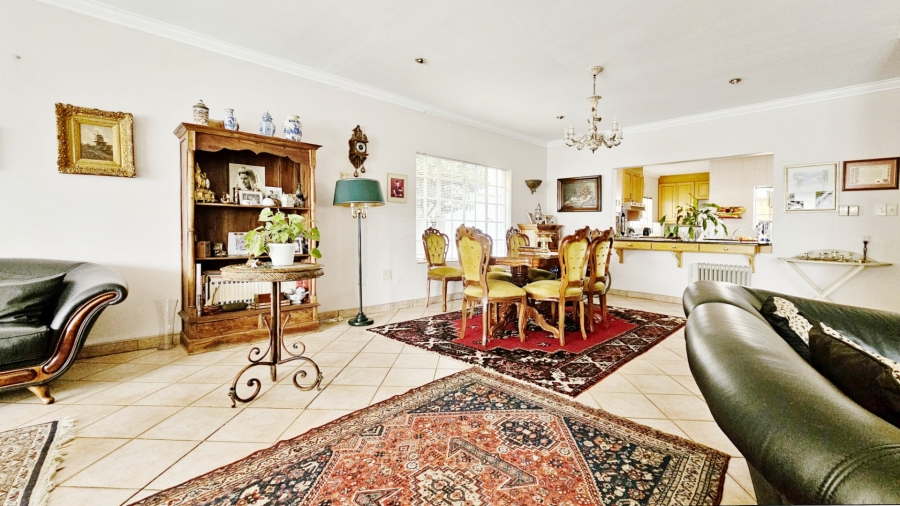 3 Bedroom Property for Sale in Three Rivers Proper Gauteng