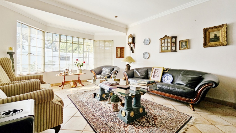3 Bedroom Property for Sale in Three Rivers Proper Gauteng