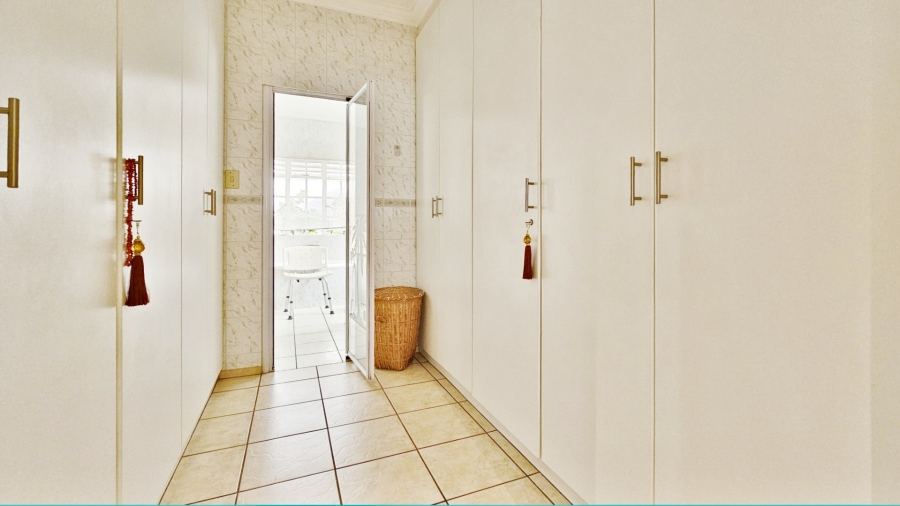3 Bedroom Property for Sale in Three Rivers Proper Gauteng