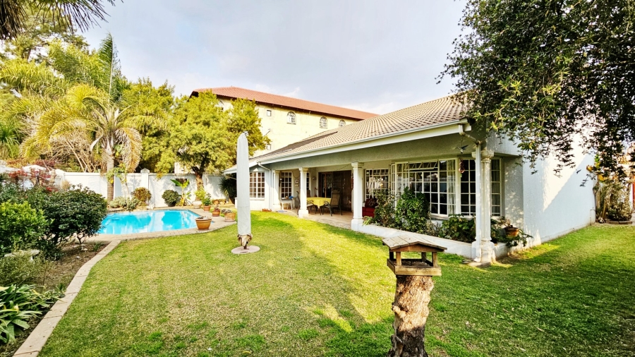 3 Bedroom Property for Sale in Three Rivers Proper Gauteng