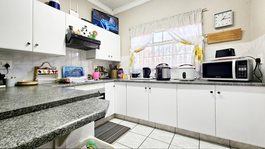 3 Bedroom Property for Sale in Bergsig Gauteng
