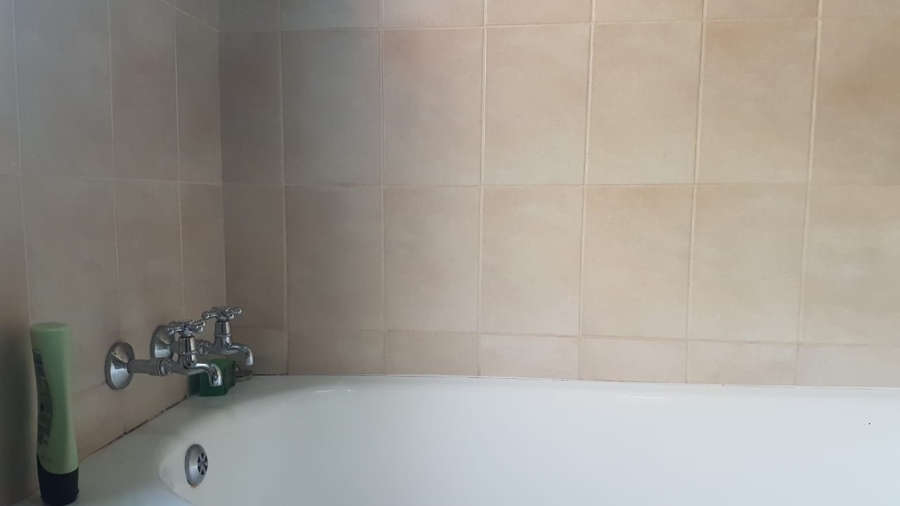 3 Bedroom Property for Sale in Bezuidenhout Valley Gauteng
