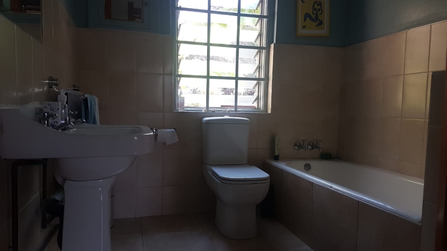 3 Bedroom Property for Sale in Bezuidenhout Valley Gauteng