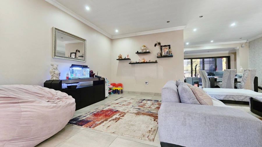 3 Bedroom Property for Sale in Three Rivers East Gauteng