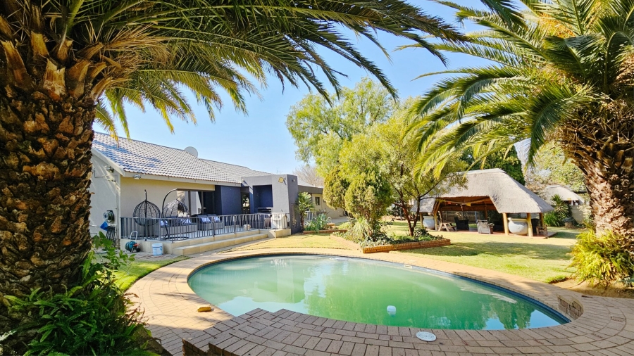 3 Bedroom Property for Sale in Three Rivers East Gauteng