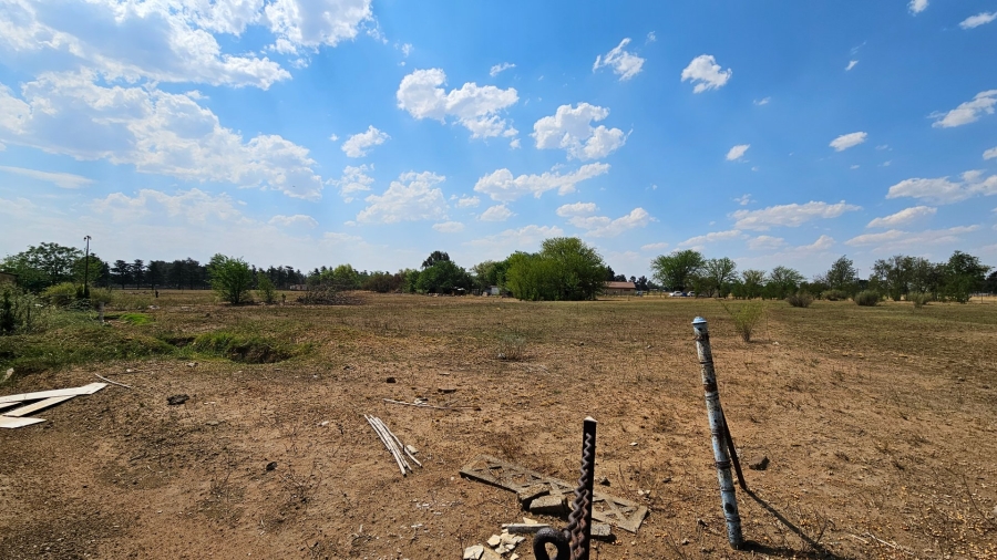4 Bedroom Property for Sale in Buyscelia Gauteng