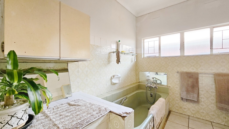 4 Bedroom Property for Sale in Buyscelia Gauteng
