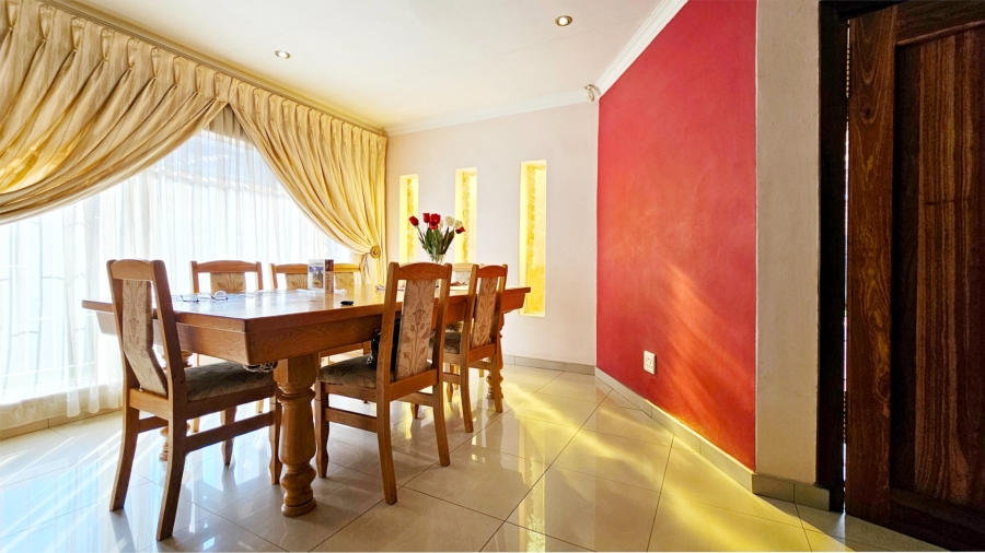 4 Bedroom Property for Sale in Falcon Ridge Gauteng
