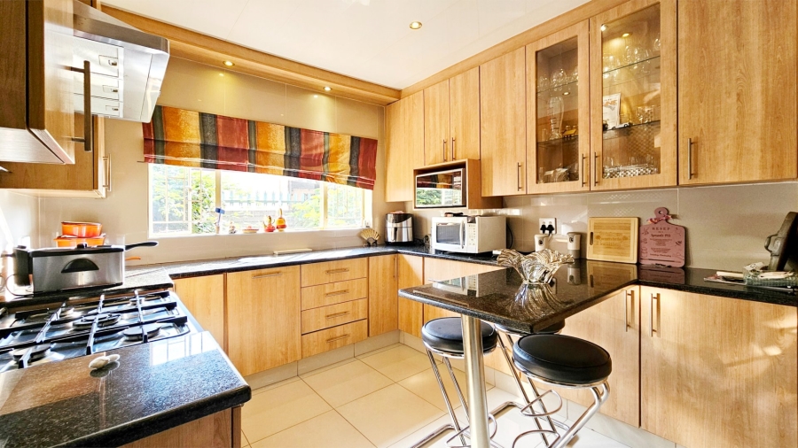 4 Bedroom Property for Sale in Falcon Ridge Gauteng