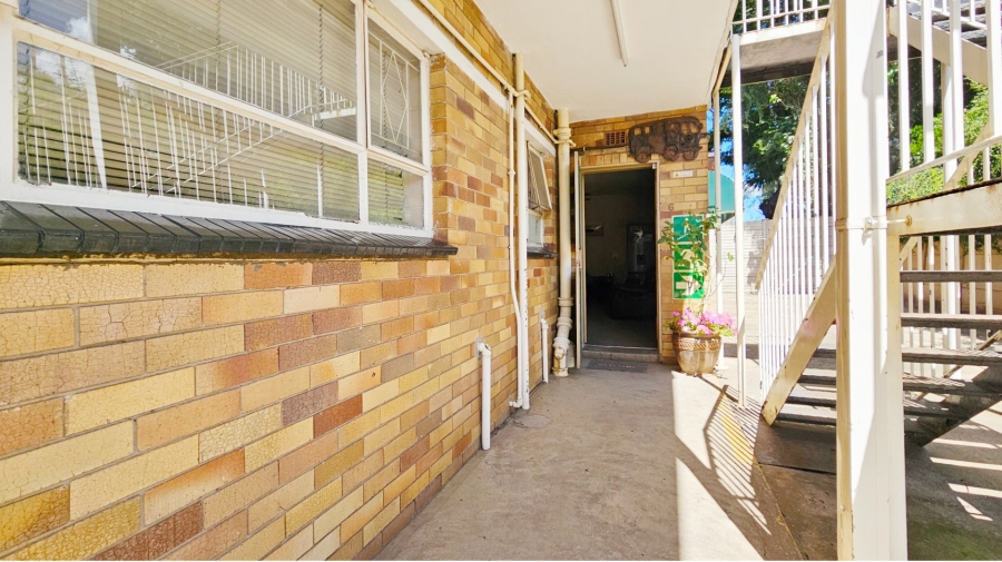 2 Bedroom Property for Sale in Peacehaven Gauteng