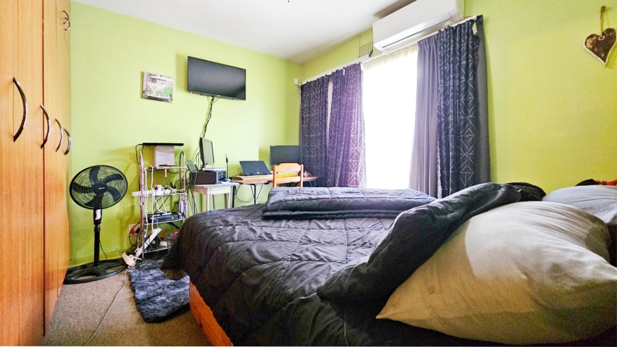 2 Bedroom Property for Sale in Peacehaven Gauteng