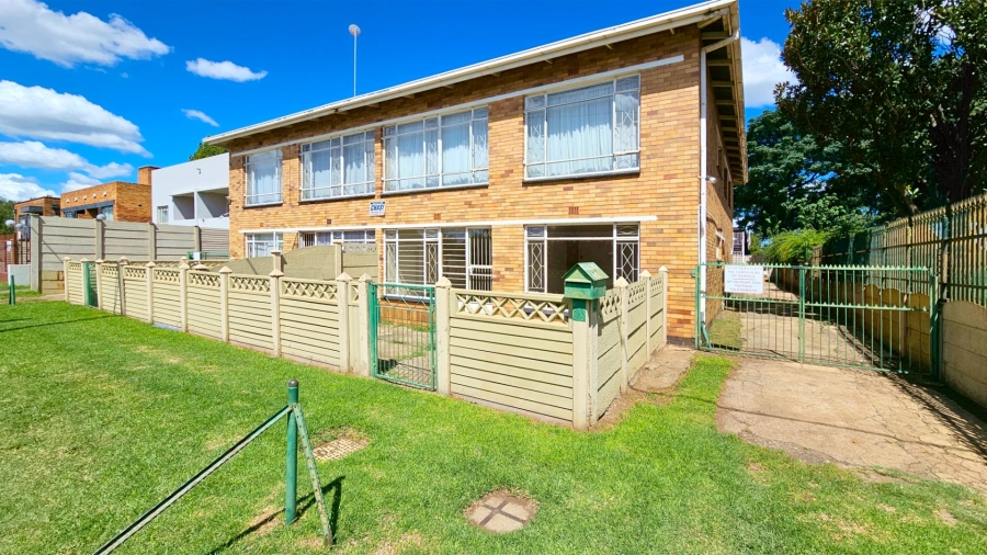 2 Bedroom Property for Sale in Peacehaven Gauteng