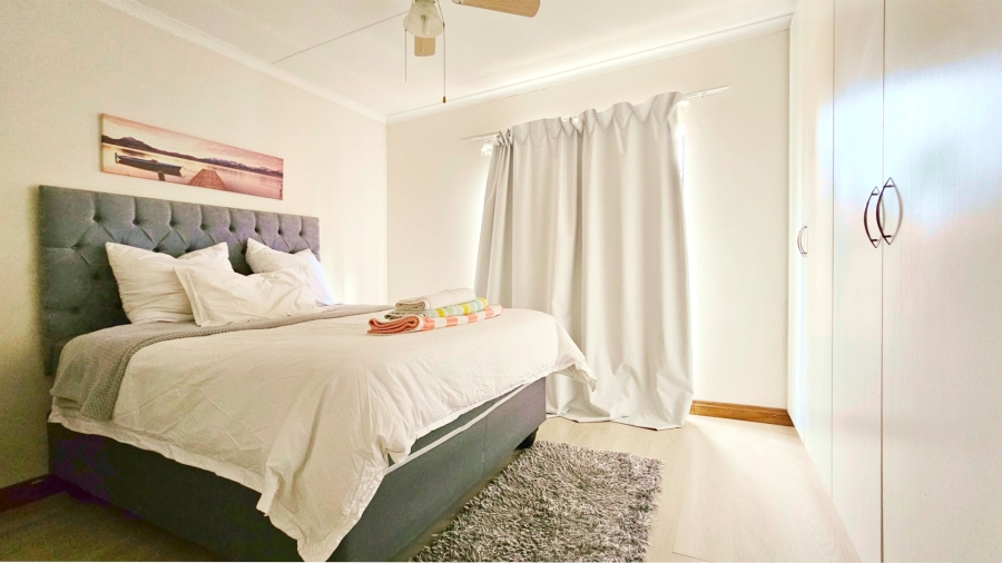 2 Bedroom Property for Sale in Three Rivers Gauteng