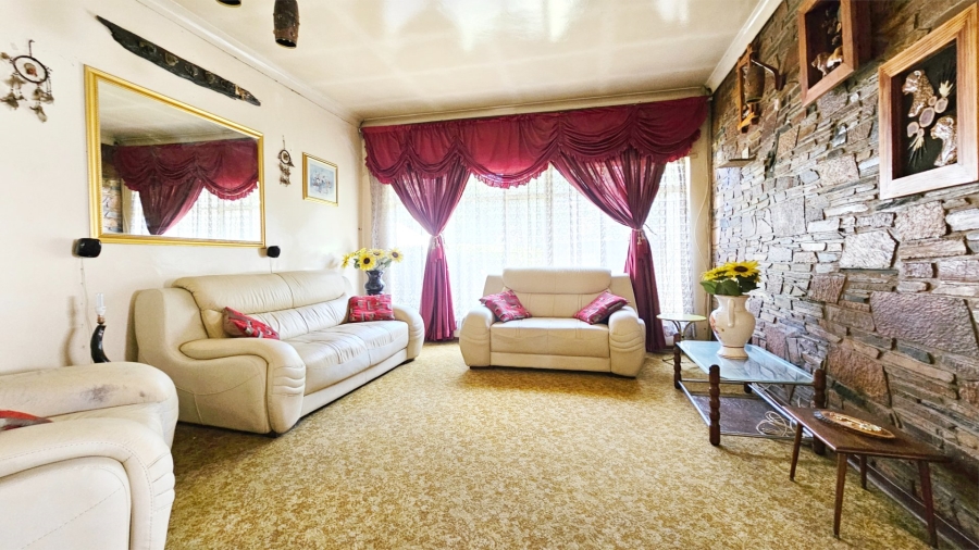 3 Bedroom Property for Sale in Three Rivers Gauteng