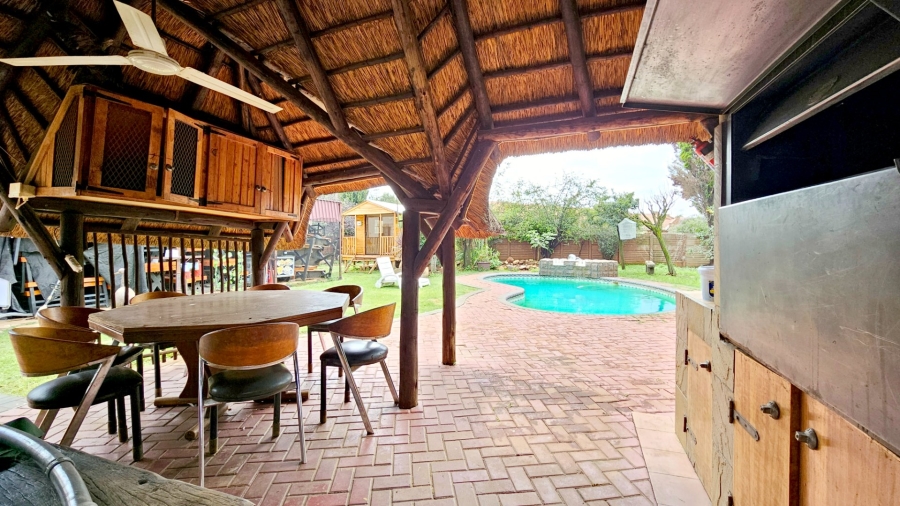 3 Bedroom Property for Sale in Three Rivers Gauteng