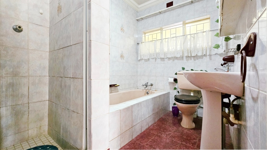 3 Bedroom Property for Sale in Three Rivers Gauteng