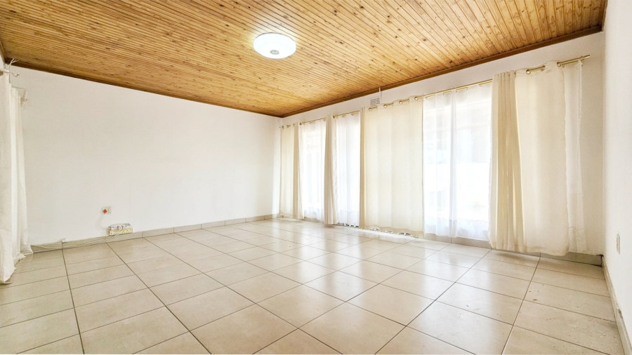 4 Bedroom Property for Sale in Arcon Park Gauteng
