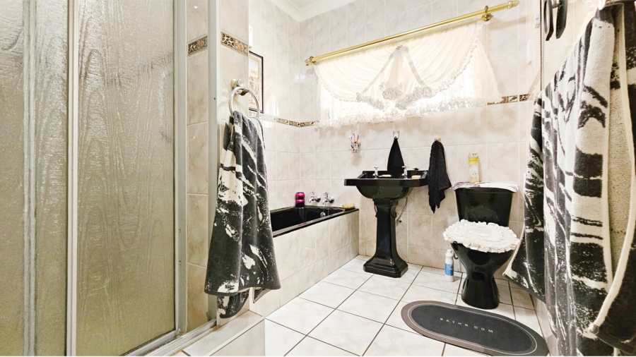 3 Bedroom Property for Sale in Duncanville Gauteng