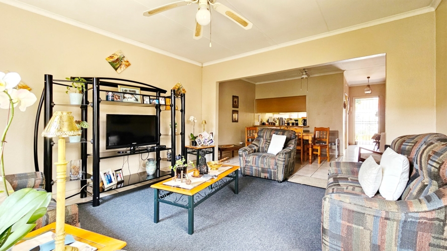 3 Bedroom Property for Sale in Three Rivers Gauteng