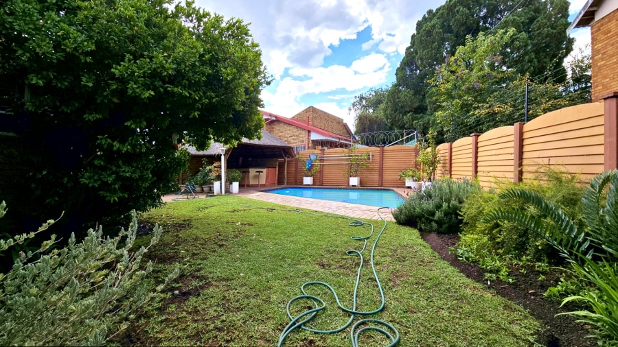 4 Bedroom Property for Sale in Three Rivers Gauteng