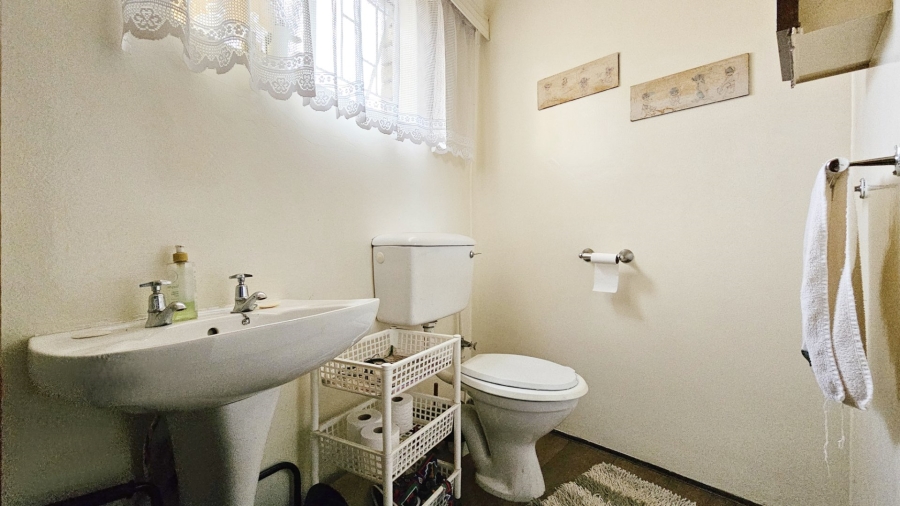 4 Bedroom Property for Sale in Three Rivers Gauteng