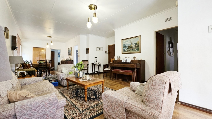 4 Bedroom Property for Sale in Three Rivers Gauteng