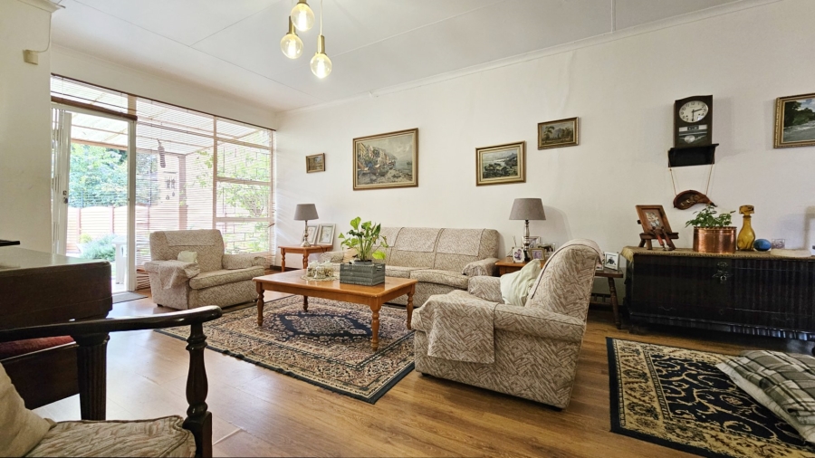 4 Bedroom Property for Sale in Three Rivers Gauteng