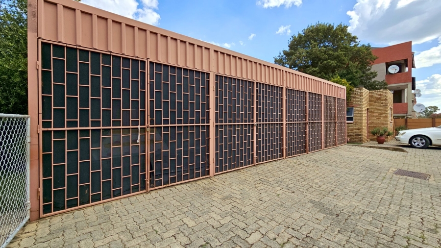 4 Bedroom Property for Sale in Three Rivers Gauteng