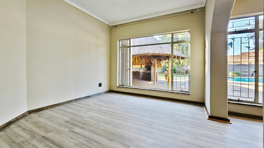 4 Bedroom Property for Sale in Three Rivers East Gauteng