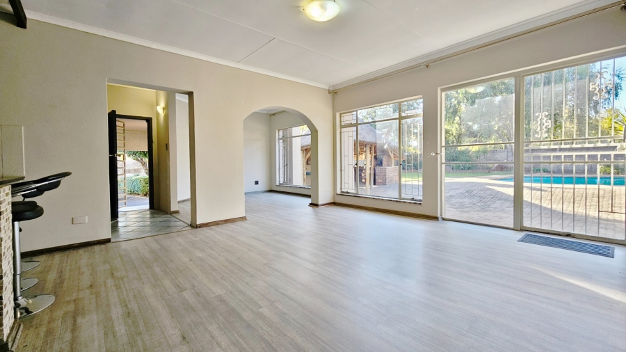 4 Bedroom Property for Sale in Three Rivers East Gauteng