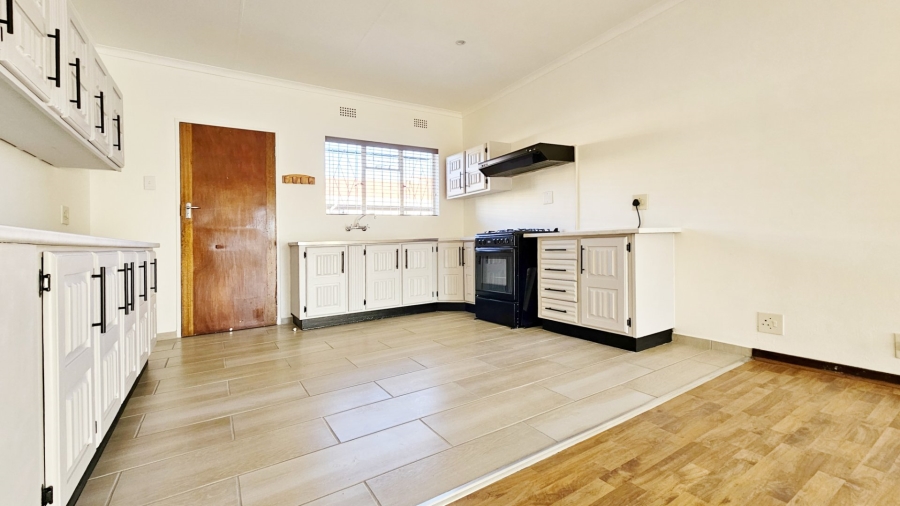 2 Bedroom Property for Sale in Three Rivers Gauteng