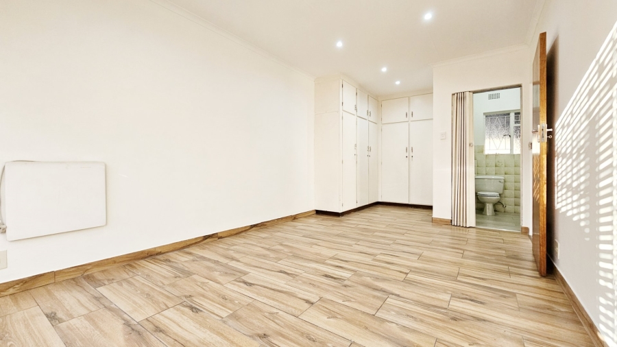 2 Bedroom Property for Sale in Three Rivers Gauteng