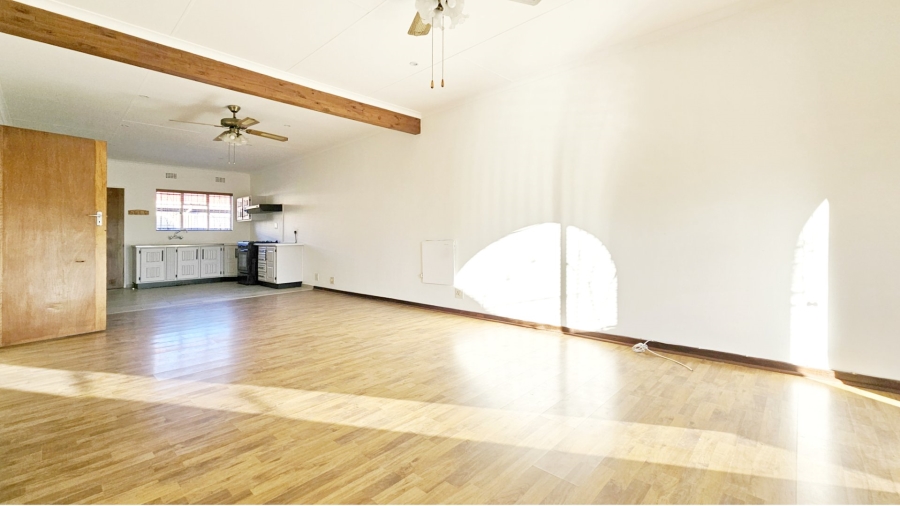 2 Bedroom Property for Sale in Three Rivers Gauteng