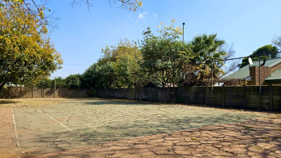4 Bedroom Property for Sale in Three Rivers East Gauteng
