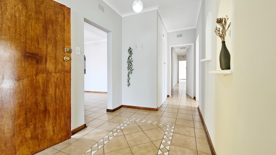 4 Bedroom Property for Sale in Three Rivers East Gauteng