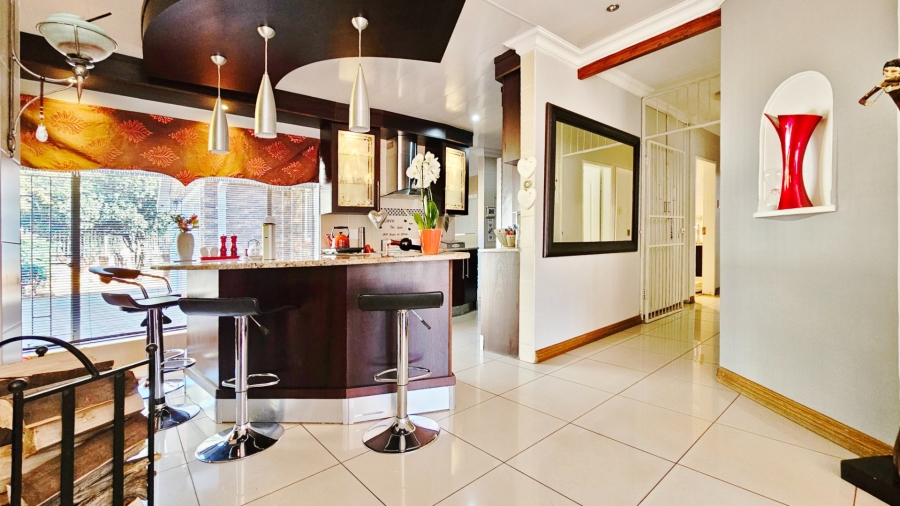 3 Bedroom Property for Sale in Falcon Ridge Gauteng