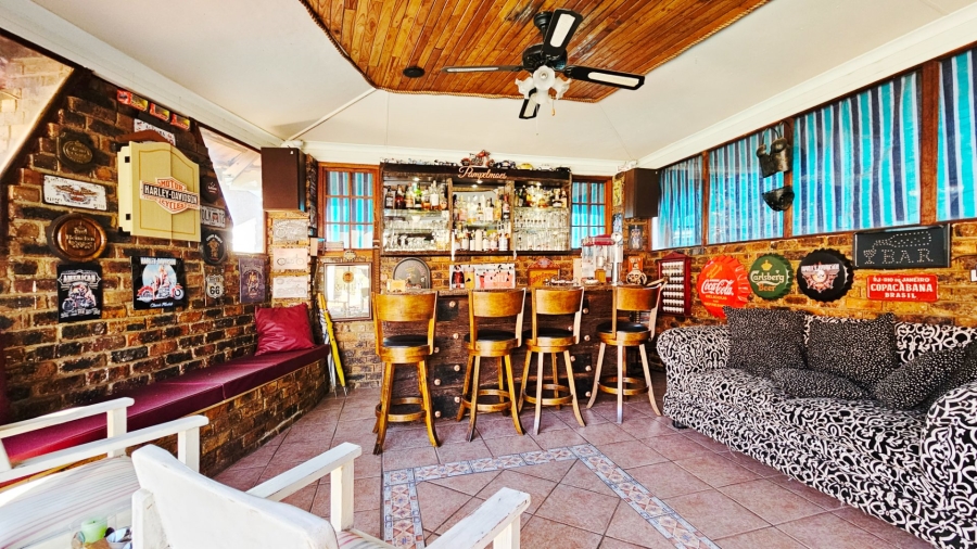 3 Bedroom Property for Sale in Falcon Ridge Gauteng