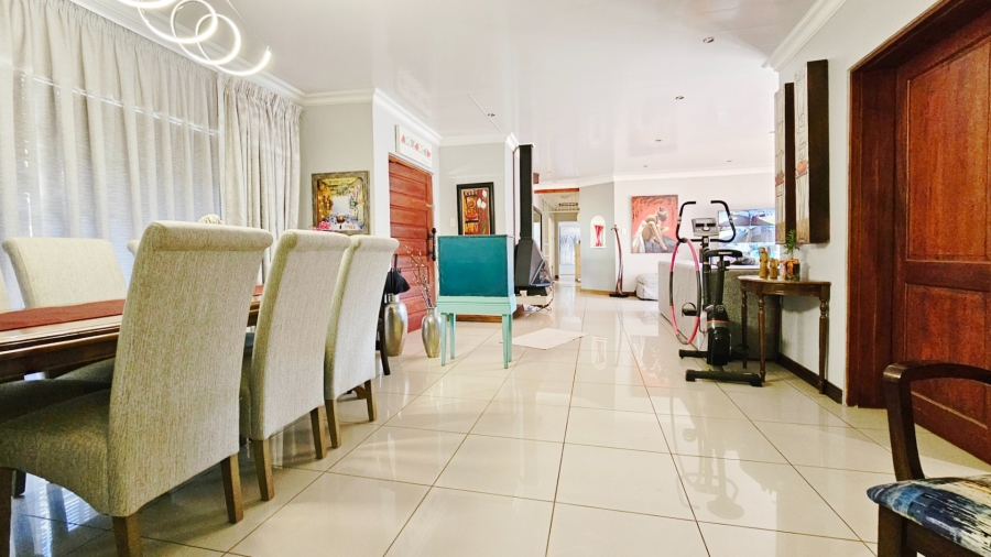 3 Bedroom Property for Sale in Falcon Ridge Gauteng