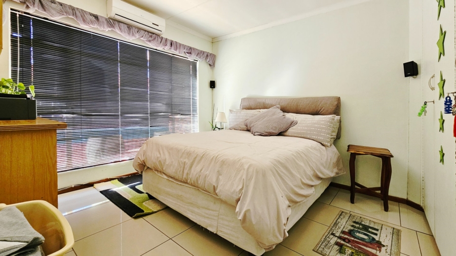 3 Bedroom Property for Sale in Falcon Ridge Gauteng