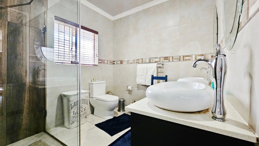3 Bedroom Property for Sale in Falcon Ridge Gauteng