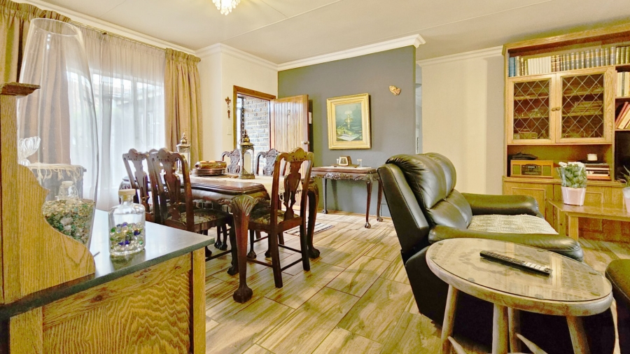 3 Bedroom Property for Sale in Three Rivers Gauteng